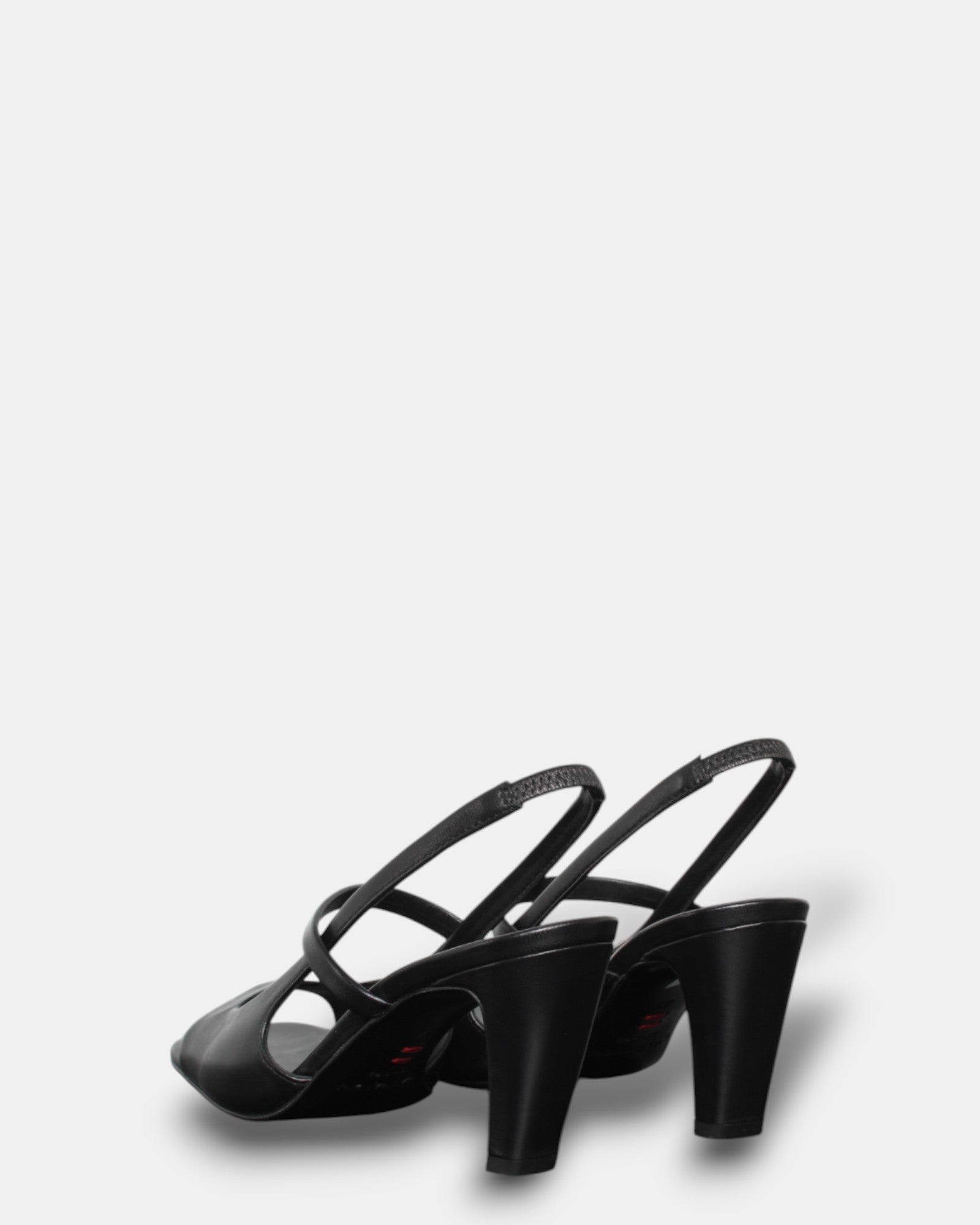 DÉCOLLETÉ Nero Halmanera