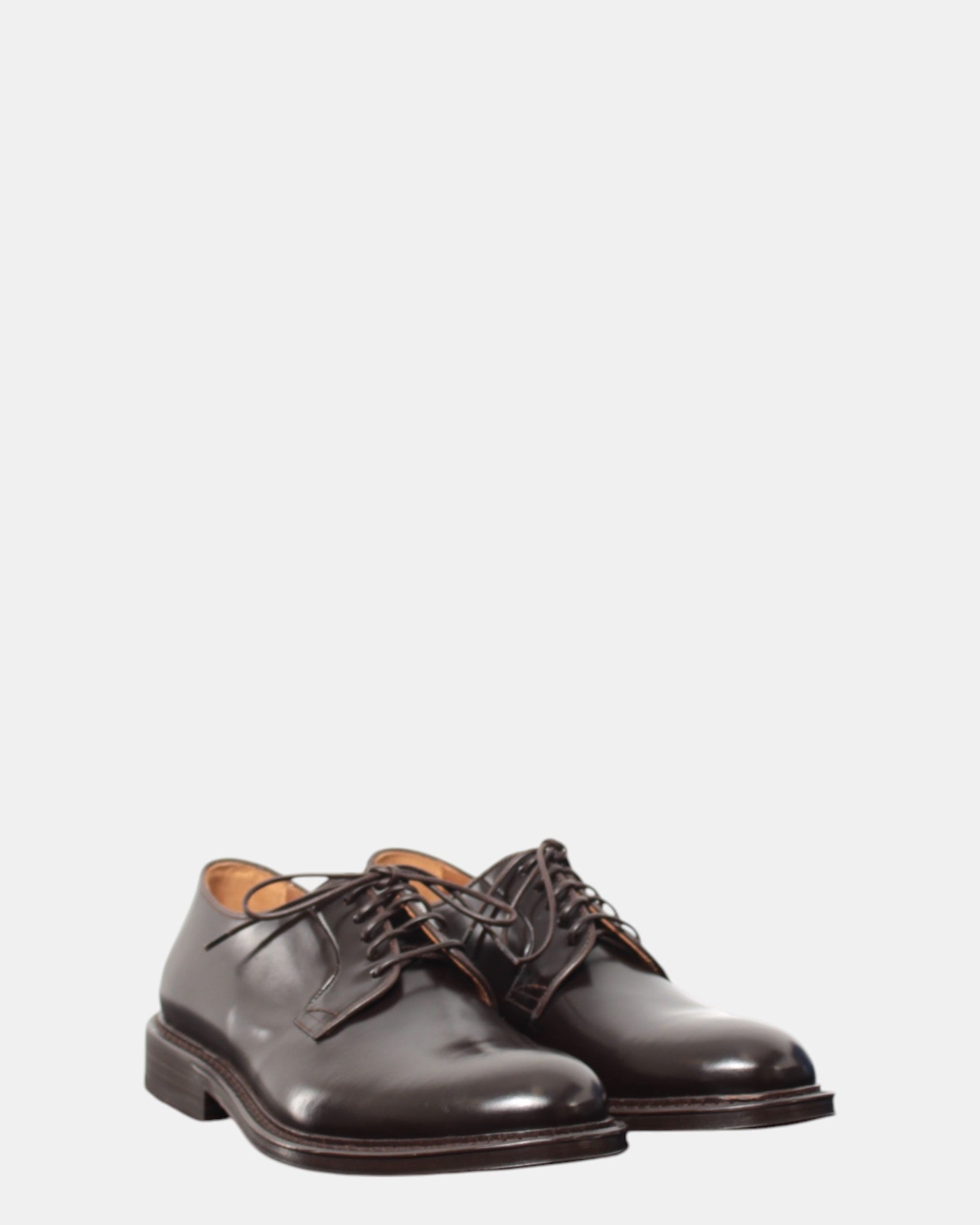 STRINGATE Marrone Calce