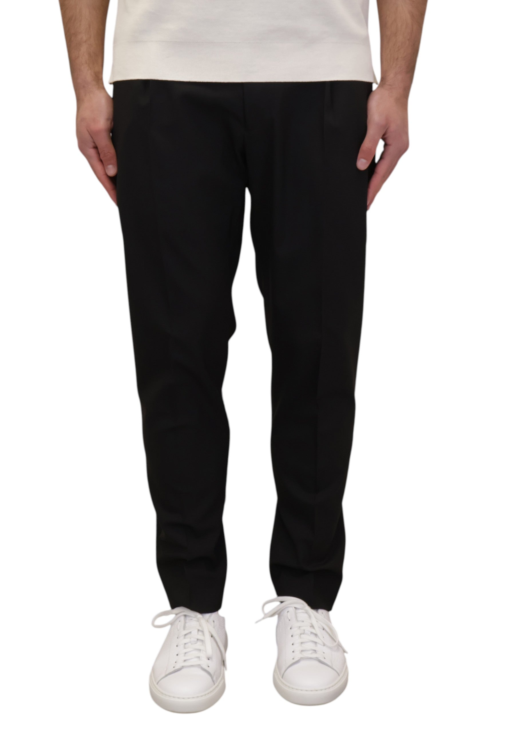 PANTALONI CON COULISSE Nero Be.able