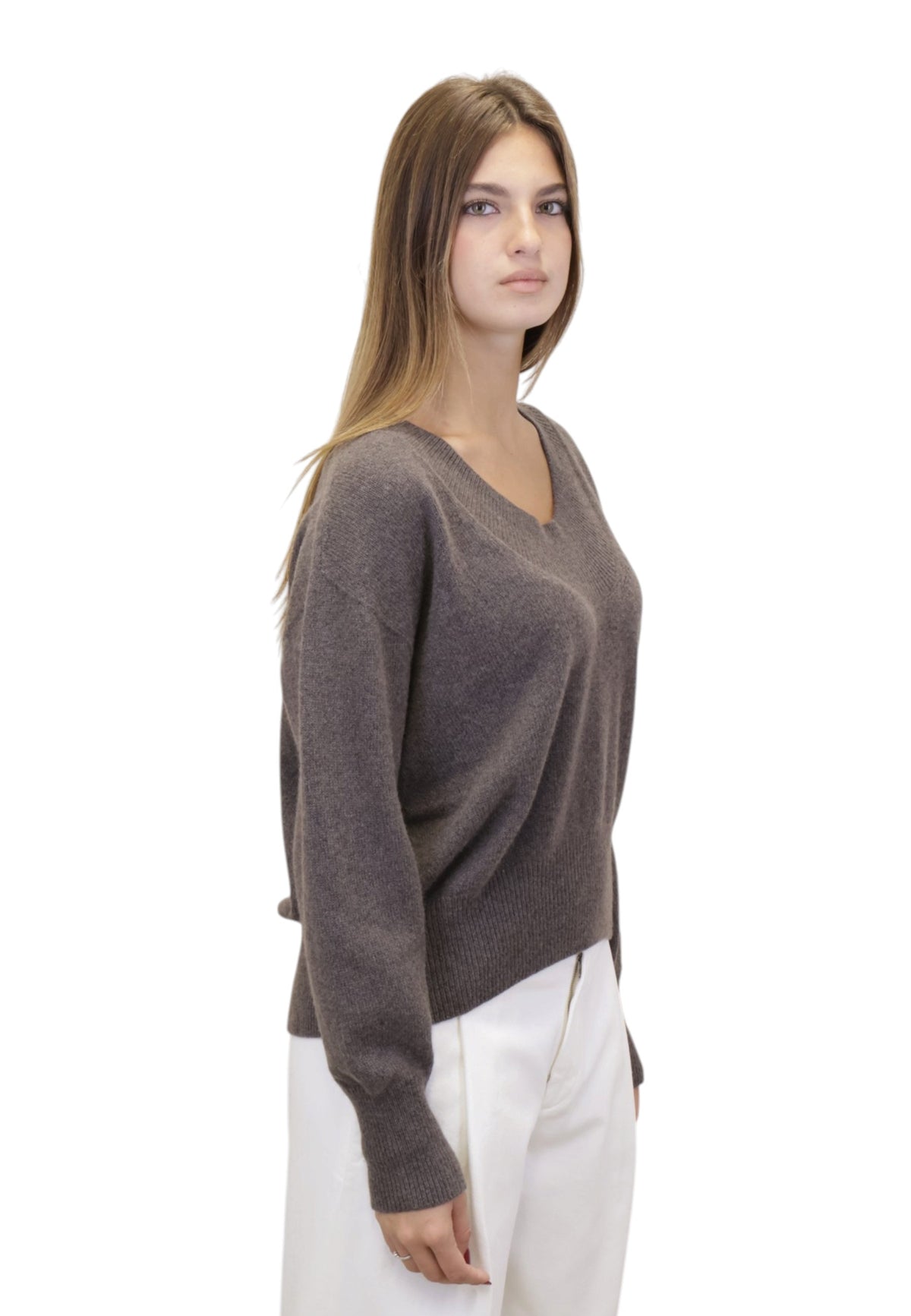 MAGLIE A V Marrone Liviana Conti