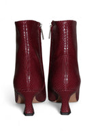 TACCHI Rosso Les Autres