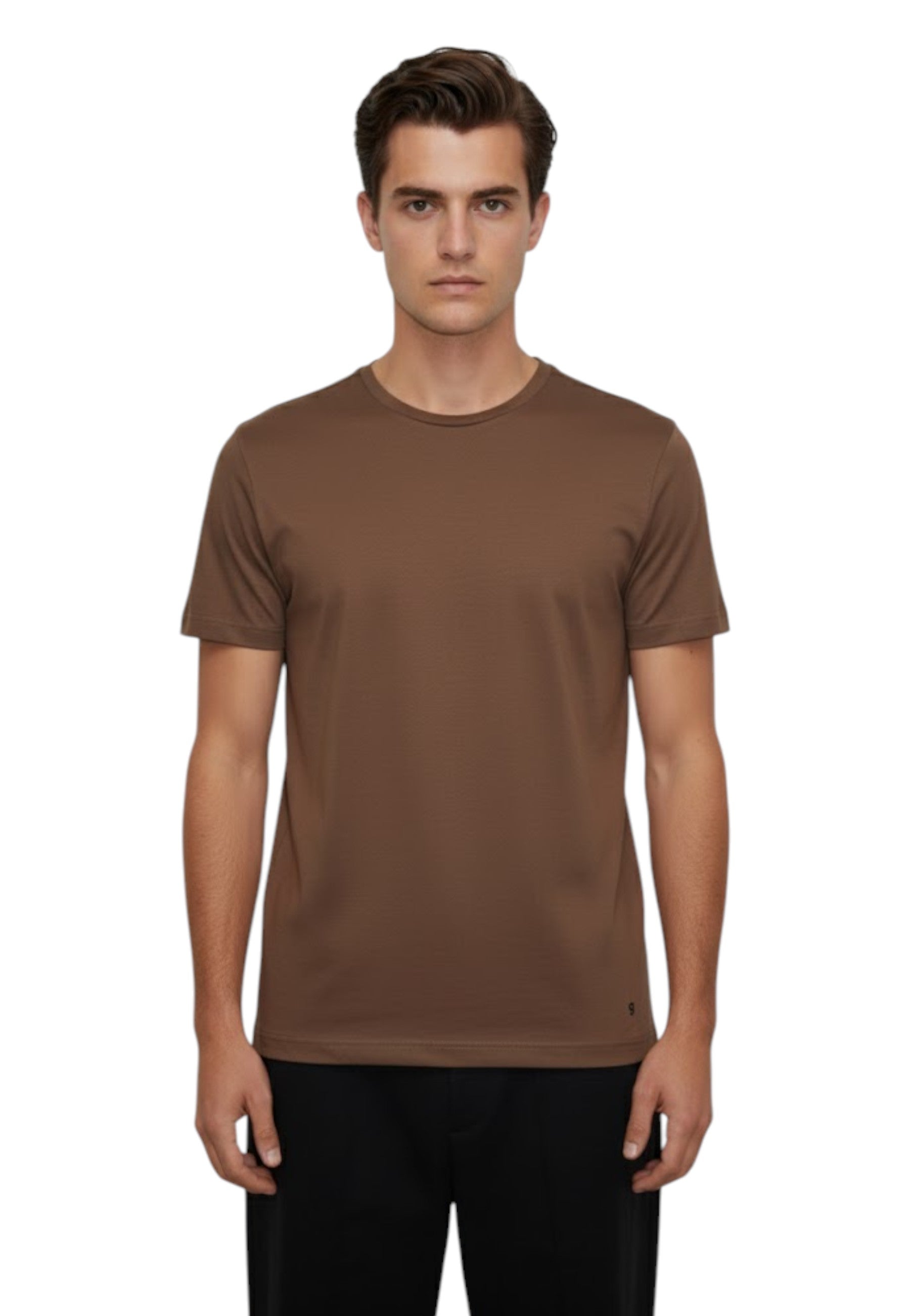 T-SHIRT Marrone Outfit