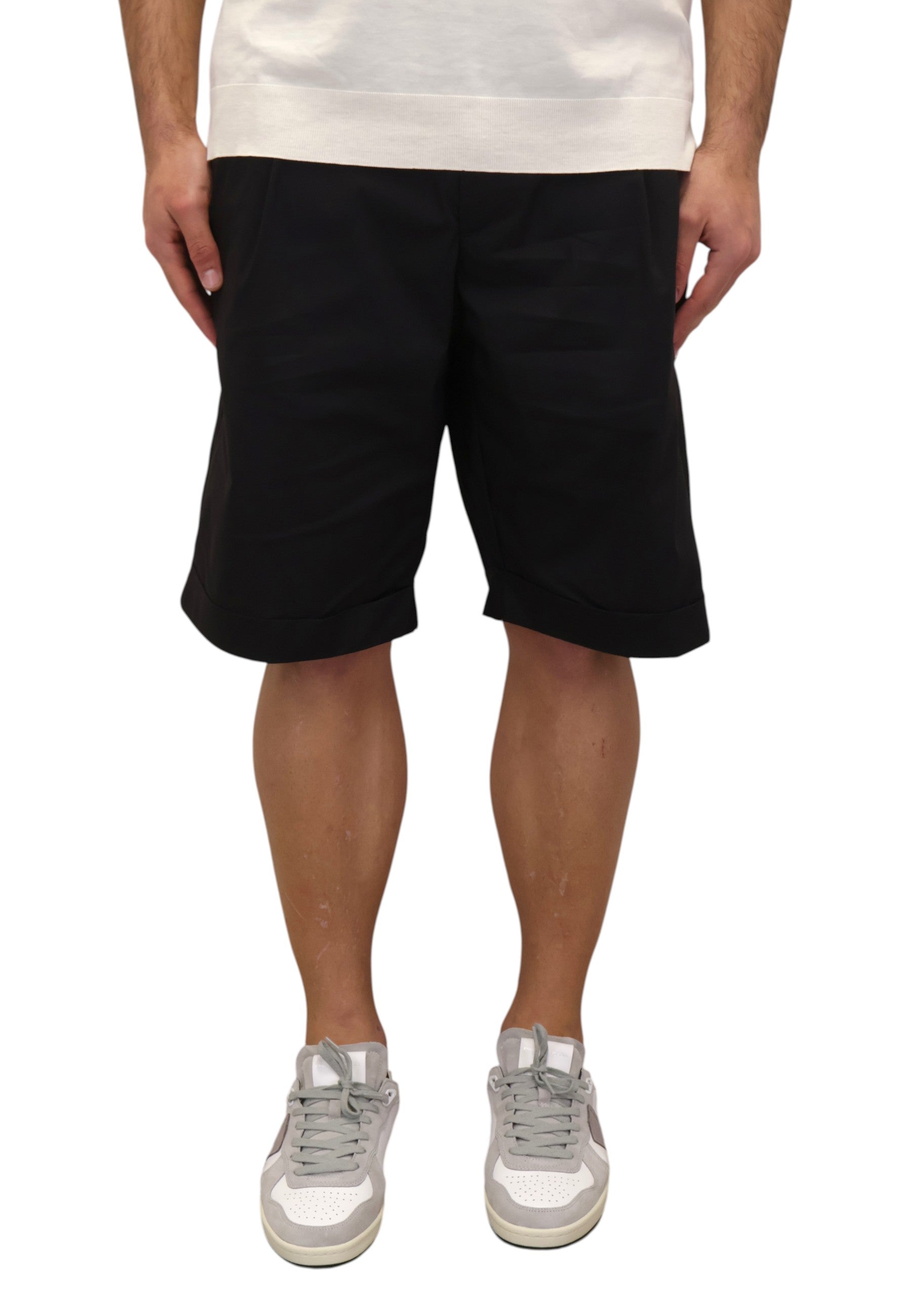 BERMUDA Nero White Sand